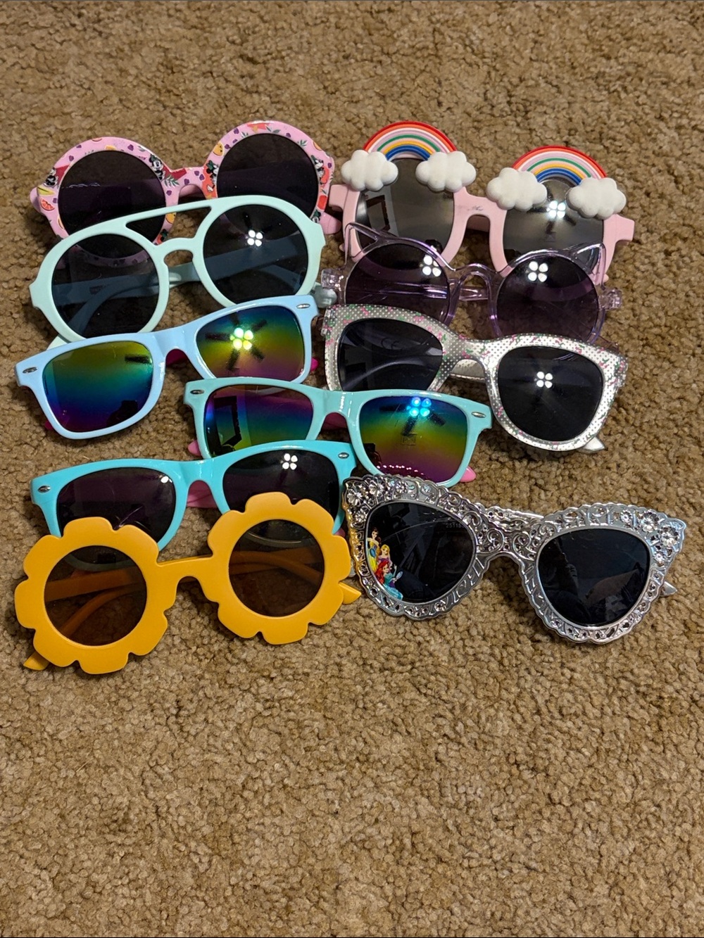 10 Assorted Girls Sunglasses